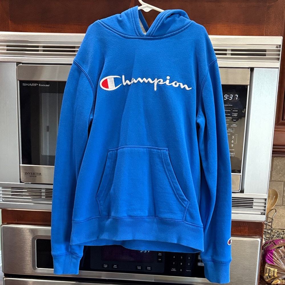 Youth L Champion hoodie